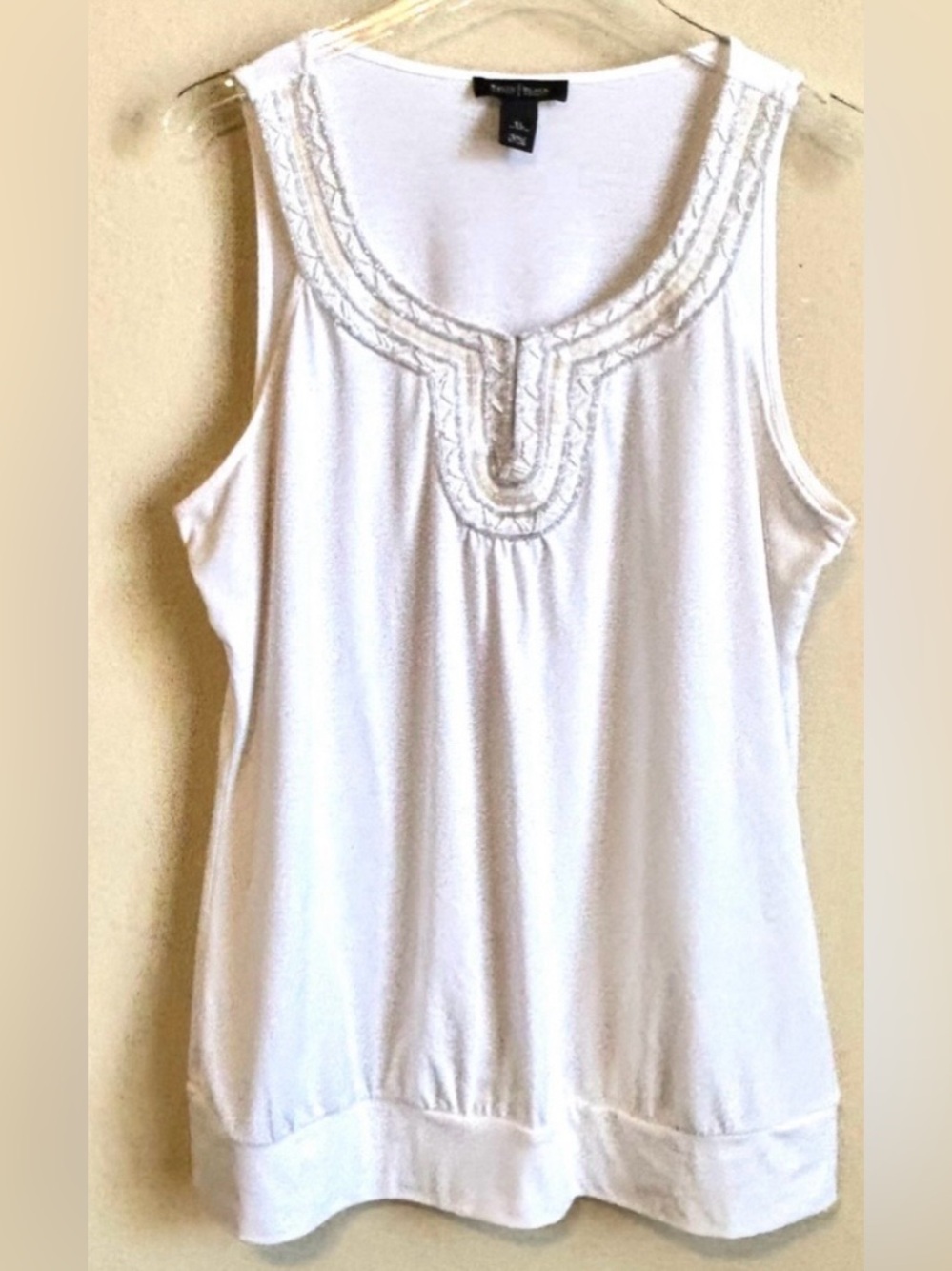 White House Black Market Sleeveless White Top Boho Beaded Embellished Tunic XL